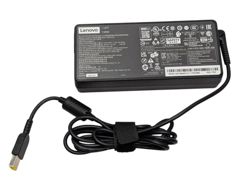 Lenovo 135W 20.0V 6.75A AC Adapter for Laptops & Docking Stations   Q-