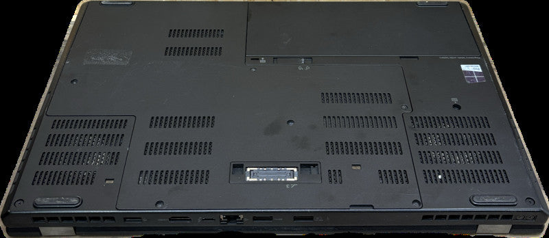 Lenovo ThinkPad P50 i7-6700HQ@2.6GHz QUADRO M1000M 2GB GPU 32GB RAM 256SSD  Lap200