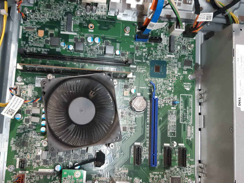 Dell OptiPlex 3070 Desktop Tower i5-9500 3.00 GHz 16GB DDR4 Q