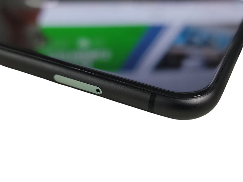 Apple iPhone 11 - 64GB - Black [A2111] (