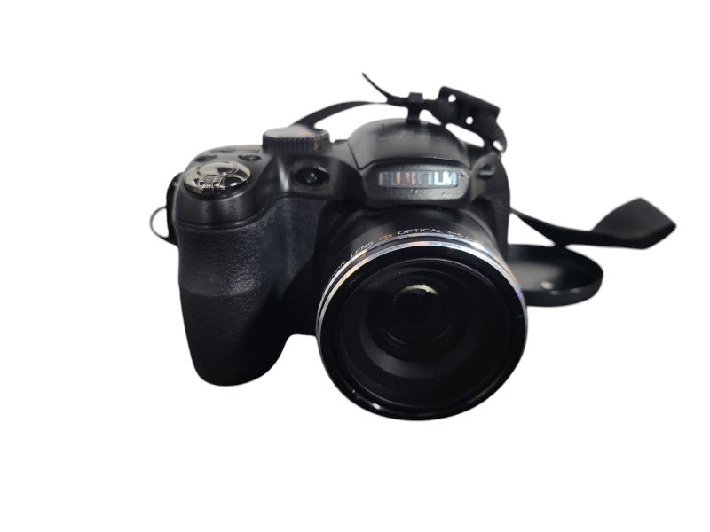 Fujifilm FinePix S Series S1800 12.2MP Digital Camera !