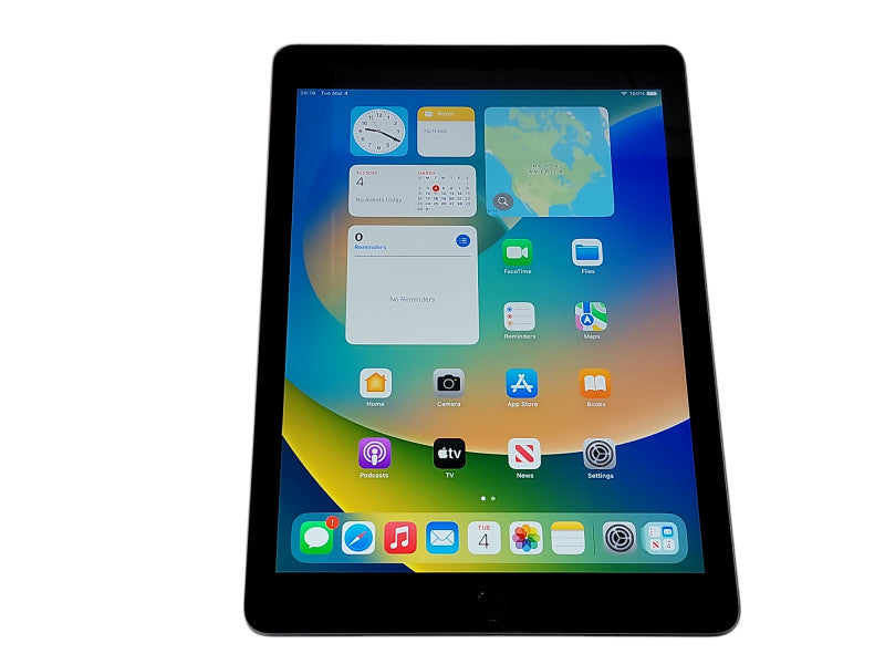 Apple iPad 5th Gen - 32GB - Space Gray [A1822] (