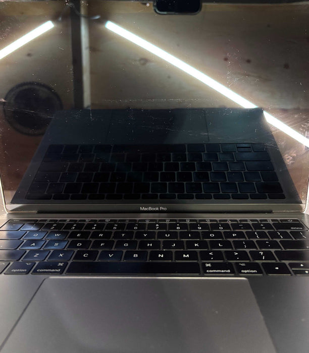 Apple MacBook Pro 13" 2017 i5-7660U 16GB 256SSD "Service Battery" READ!