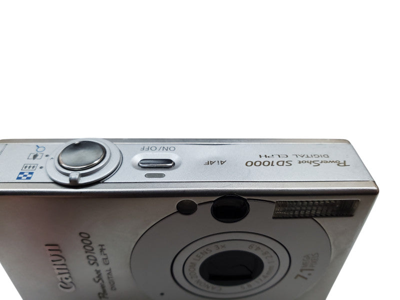 Canon PowerShot SD1000 7.1MP Digital Camera + Battery/Battery Charger