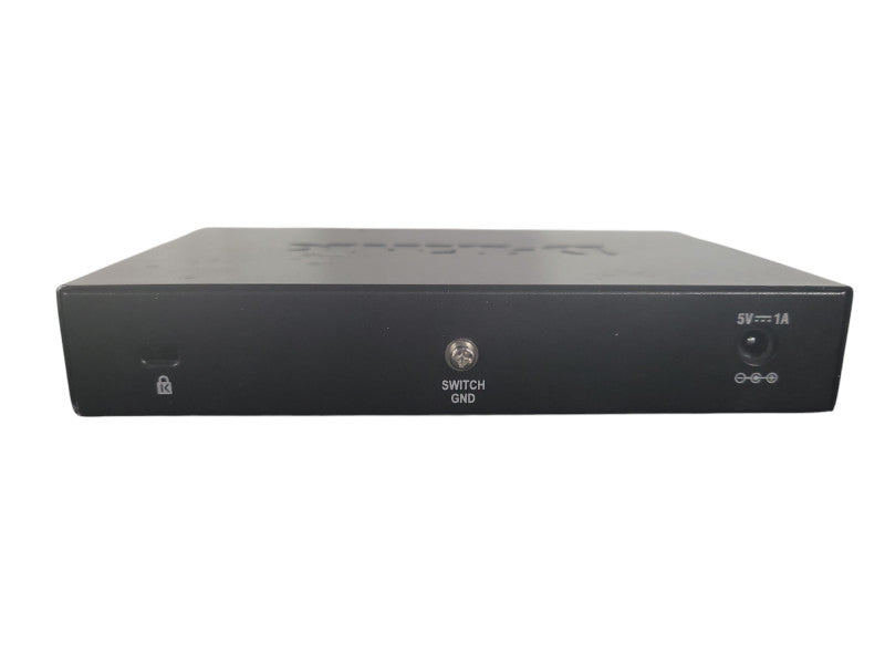 D-LINK DGS-108 8 Ports Gigabit Ethernet Switch !