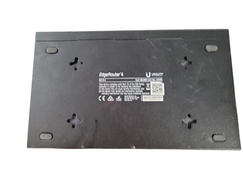 Ubiquiti ER-4 EdgeRouter 4 Port Gigabit Router 10/100/1000 Mbps 1x SFP Port READ !