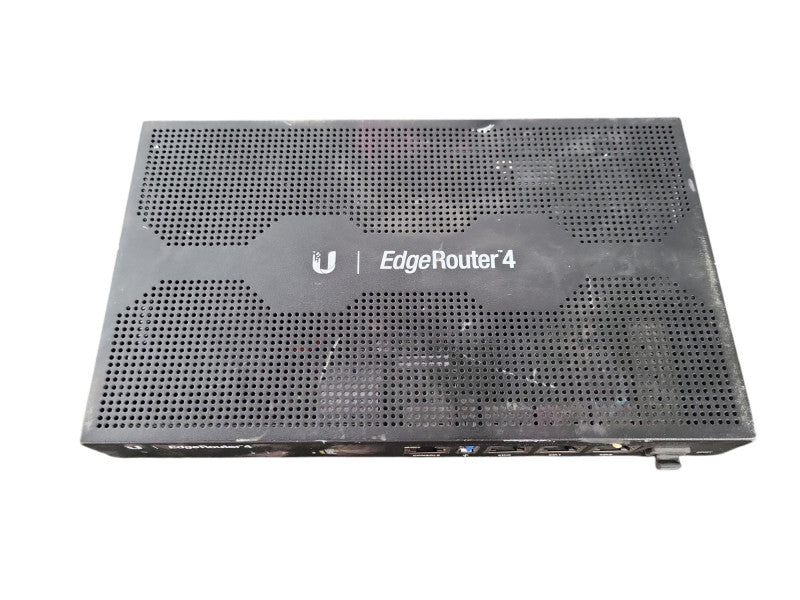 Ubiquiti ER-4 EdgeRouter 4 Port Gigabit Router 10/100/1000 Mbps 1x SFP Port READ !