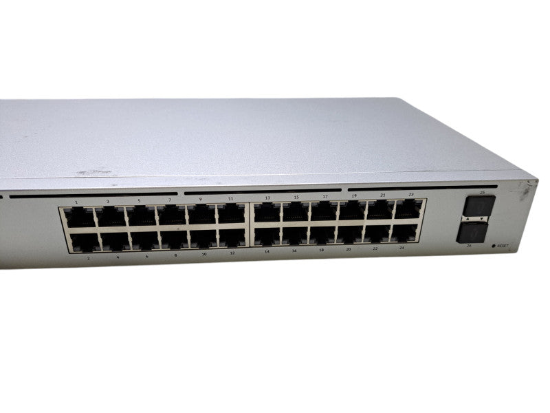 Ubiquiti Networks USW-24 | 24-Port Gigabit Ethernet Switch *READ*