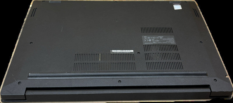 Lenovo ThinkPad E596 AMD Ryzen 7 3700U RX Vega 10 GPU 16GB RAM 256SSD READ!  Lap200