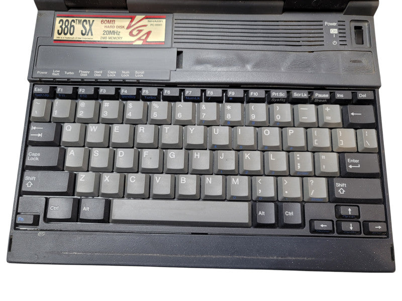 Vintage Laptop SHARP PC-6600 1980s AS-IS READ  β