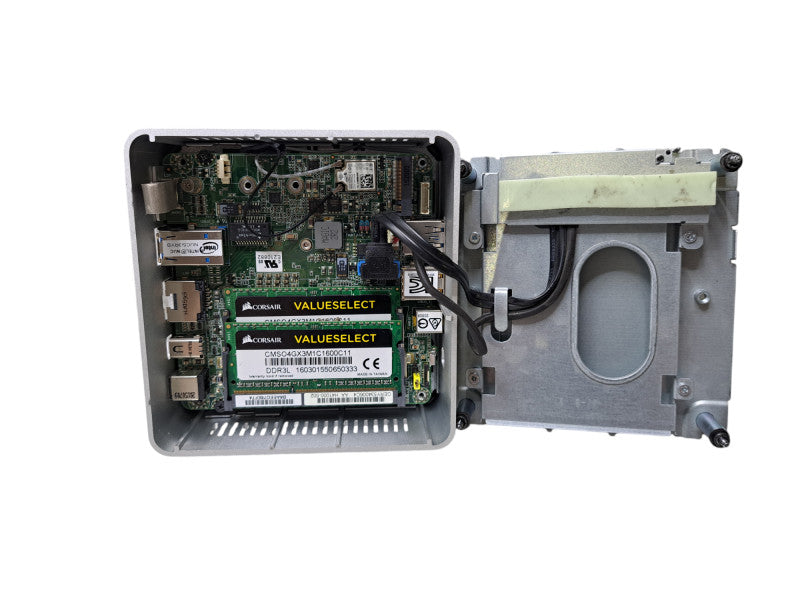 Intel NUC5i3RYH Mini PC | i3-5010U @2.10GHz, 8GB Ram, No HDD/OS