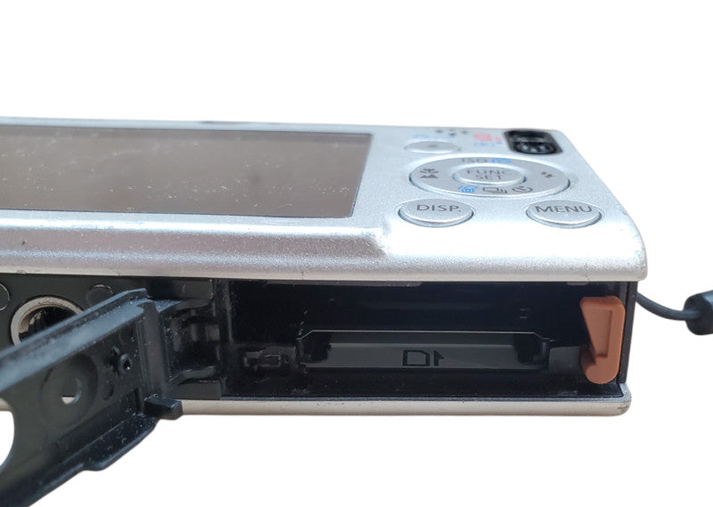 Canon PowerShot SD1100 IS 8.0MP Digital Camera - No Battery - *READ*