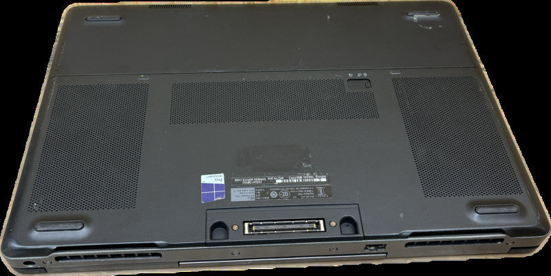 Dell Precision 7510 i7-6920HQ QUADRO M2000M 4GB GPU 16GB RAM 256GB SSD READ  Lap200