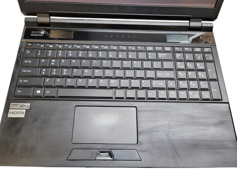 Clevo NoteBook P157SM i7 4700MQ 8GB DDR3 Radeon HD8970M NO SSD  β BudLap