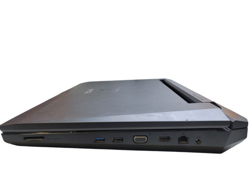 ASUS ROG G74S i7 2630QM 16GB DDR3 GTX 560M 250GB SSD READ β BudLap