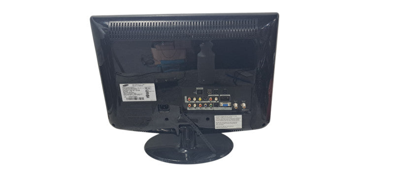 Samsung 19" LCD HDTV| HDMI, USB| W/ Remote