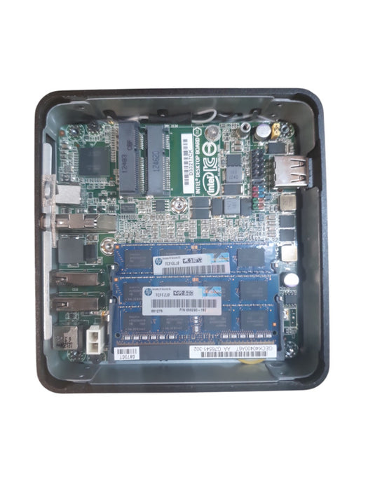 Intel NUC Mini PC DC3217IYE i3-3217U 1.80 GHz 8GB RAM - No HDD