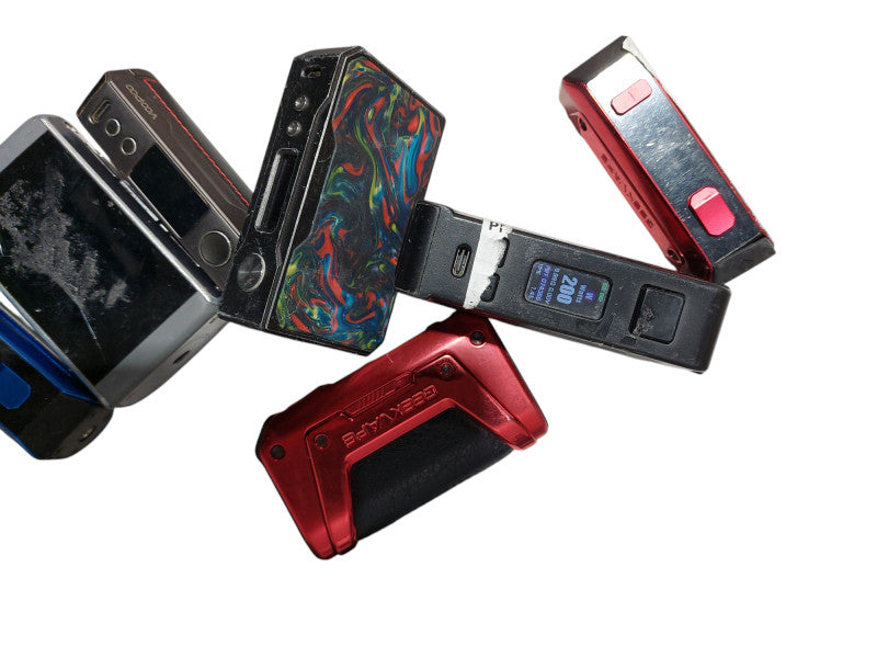 Bundle of 8 Vape Battery Pack Bases Various Brands & Sizes  =