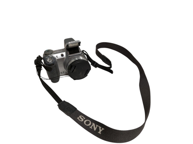 Sony Camera 6.0 Mega Pixels Cyber Shot Super Steady Shot DSC-H2 =