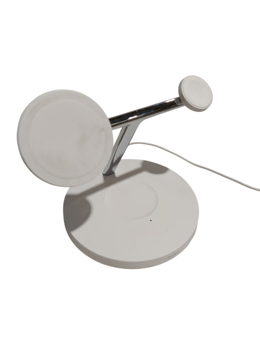 Belkin Dual Wireless Charger Stand White 3 in 1 MagSafe Model: WIZ017 =
