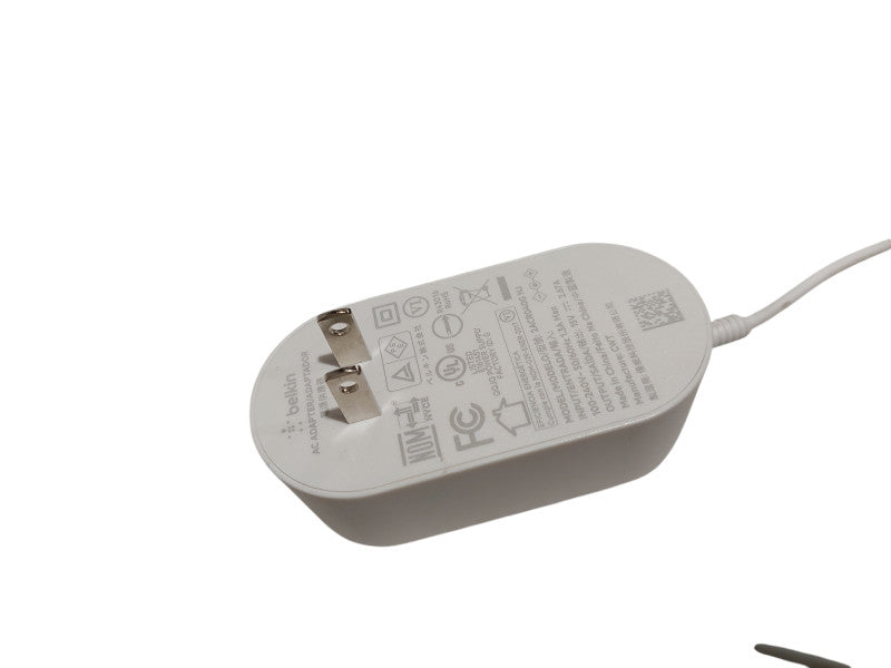 Belkin Dual Wireless Charger Stand White 3 in 1 MagSafe Model: WIZ017 =