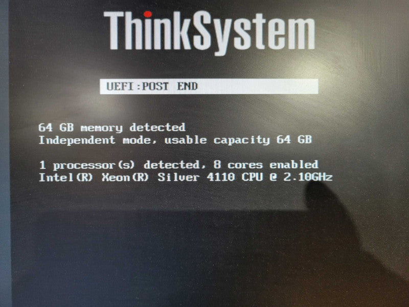 Lenovo ThinkSystem ST550 Xeon Silver 4110 64GB DDR4 530-8i 12Gb RAID 8x 3.5 !