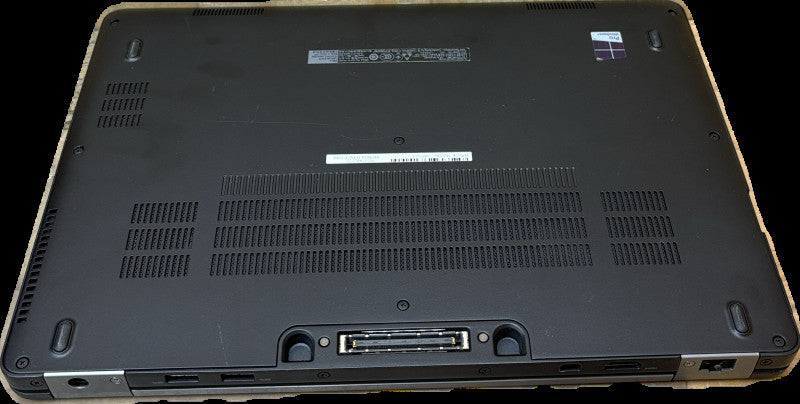 Dell Latitude E7470 TOUCH QHD LCD  i5-6300U@2.4GHz 16Gb RAM 256GB SSD  Lap200
