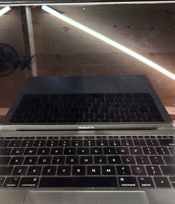 Apple MacBook Pro 13" 2017 i5-7360U 8GB RAM 256GB SSD Faulty Battery READ!