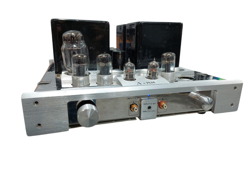 A-88 Vaccum Tube Hi-Fi Stereo Power Amplifier =
