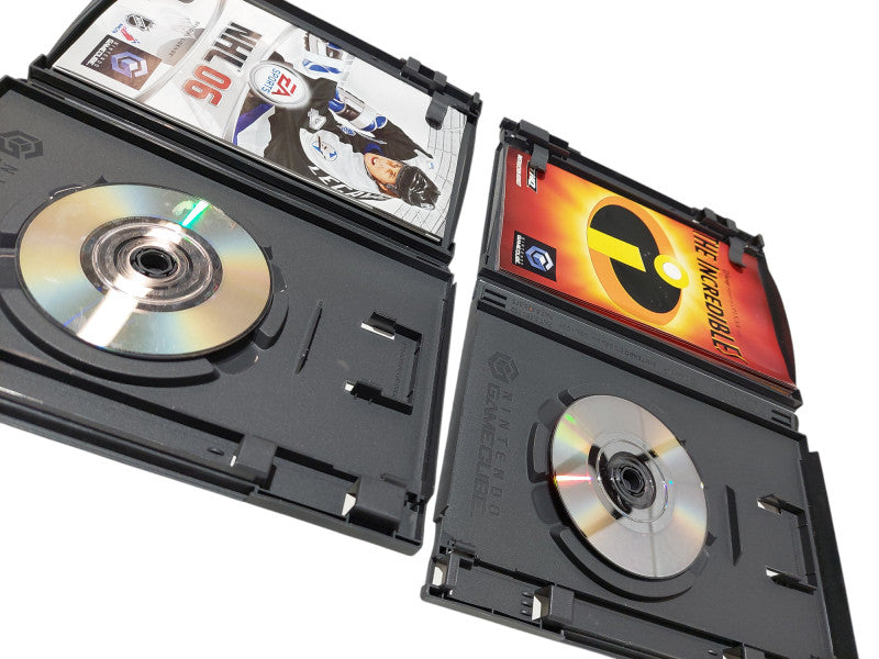 Bundle of 2- Nintendo Gamecube Games , The Incredibles & NHL 06  =