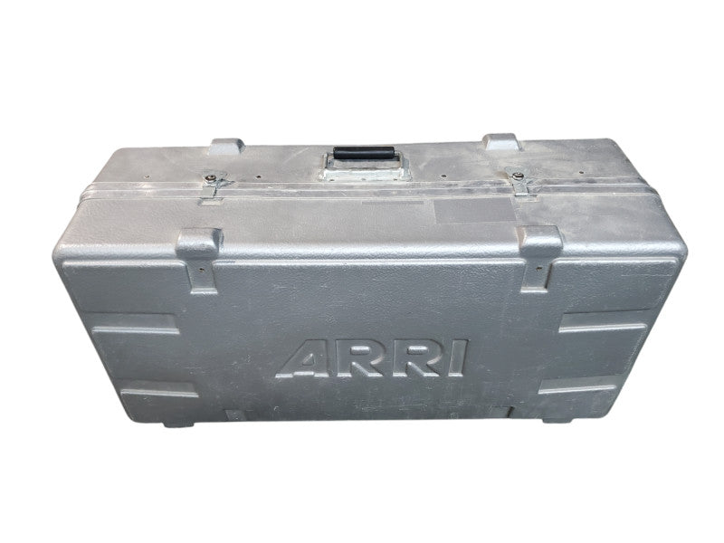 ARRI Light Set 650/300 Plus / ARRI 150 + Barn Doors / Stands / Case *READ*
