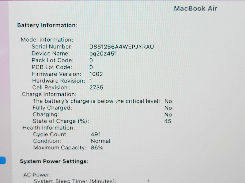 Apple Macbook Air 2020 13" M1 @ 3.2GHz 8GB RAM 250GB SSD [A2337] (