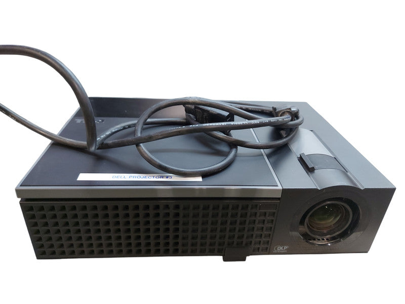Dell 1409X 1024 x 768 Front Projector 2500 ANSI Lumens 3005 Lamp Life Left