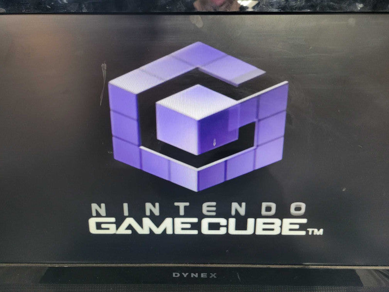 Nintendo GameCube (DOL-USA-VA) + Mario Kart: Double Dash %