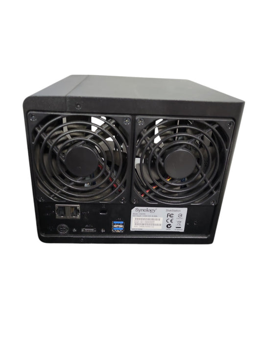 Synology DiskStation DS415+ 4-Bay NAS  READ  !