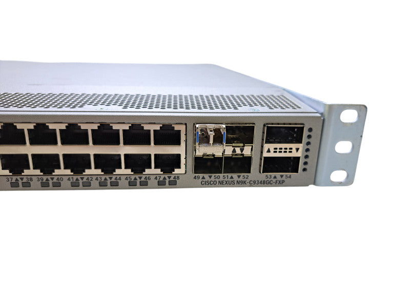 Cisco N9K-C9348GC-FXP 48x 1G Base-T 4x 10/25G SFP28 2x 40/100G Switch Dual AC