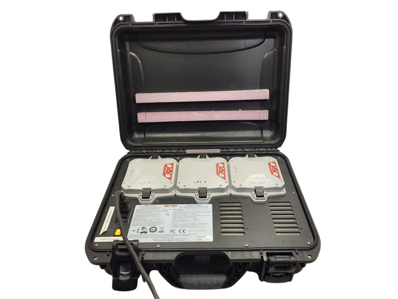 Nanuk 925 3-bay Charging Hard Case Aeryon SkyRanger w/ 3x Batteries, READ $