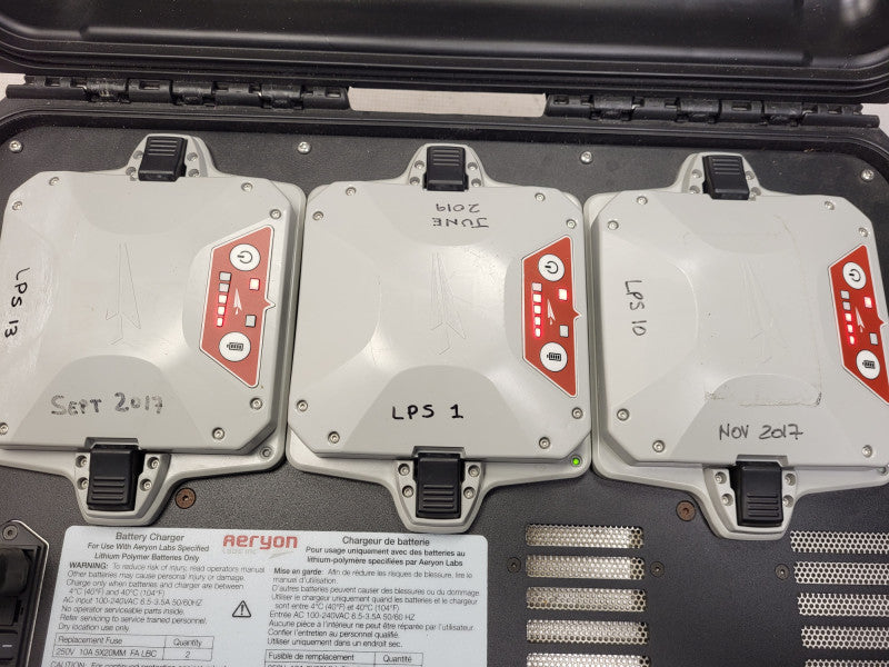 Nanuk 925 3-bay Charging Hard Case Aeryon SkyRanger w/ 3x Batteries, READ $