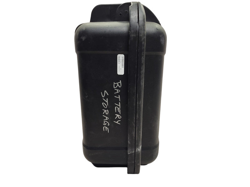 Nanuk 925 3-bay Hard Case Aeryon SkyRanger w/ 3x Batteries READ $