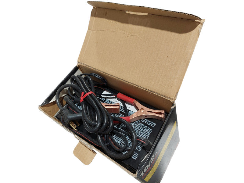Vintage SOLAR 10/2A Battery Charger 6 & 12 Volt Model: 1010C =