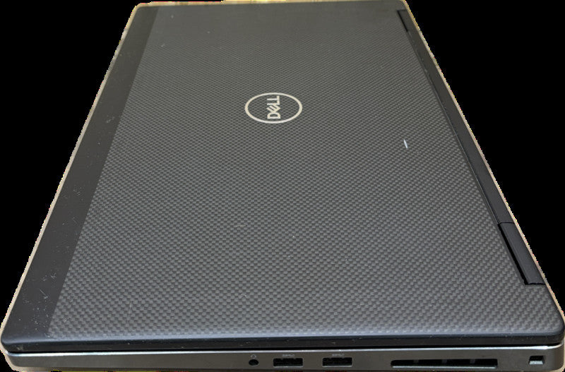 Dell Precision 7530 XEON E-2186M QUADRO P2000 4GB GPU 32GB 256SSD READ!   Lap200