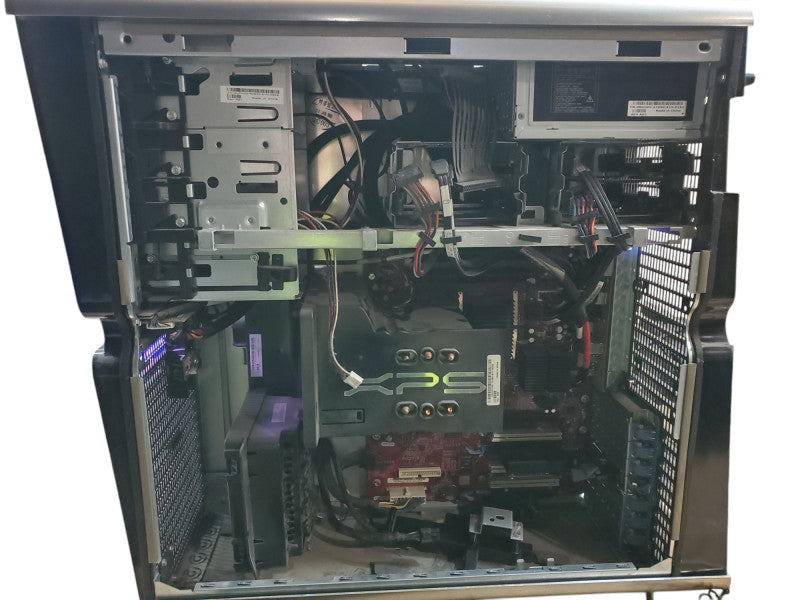 Dell XPS 720 Intel Core 2 Quad Q6600 4GB RAM - No HDD / No GPU