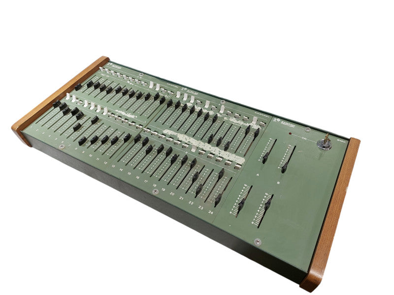 Vinatge Strand Century BMC Channel Switch Board =