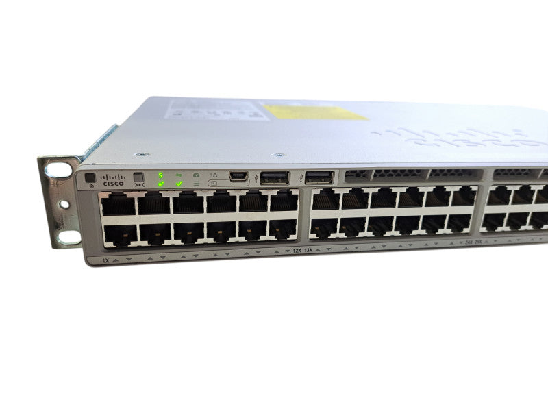 Cisco C9200L-48P-4G-E V01 | 48-Port Gigabit PoE+ Managed Switch w/ 1x PSU