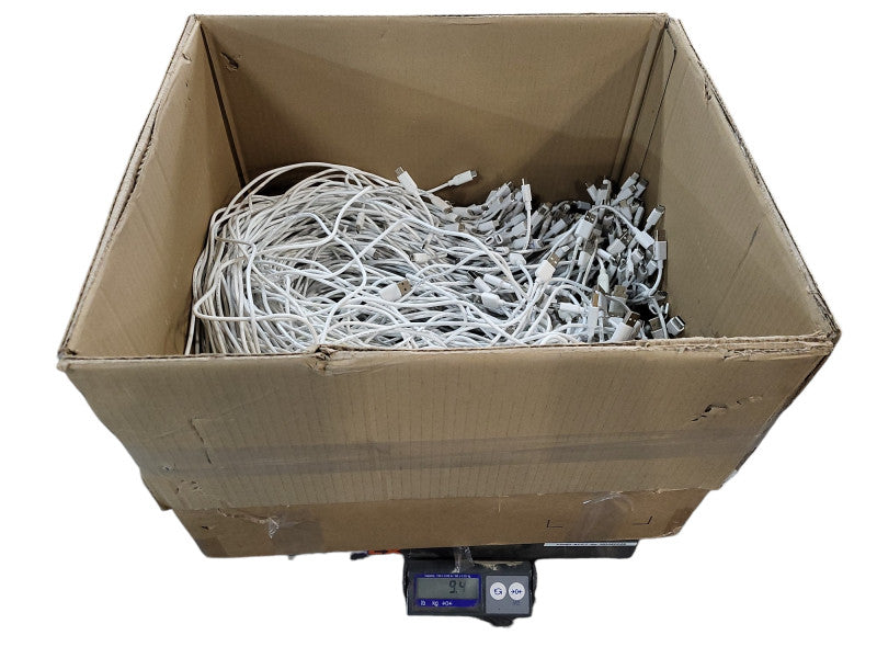 USB-C Cable 3ft USB-C to USB-A white 9.4kg/20.8lb $