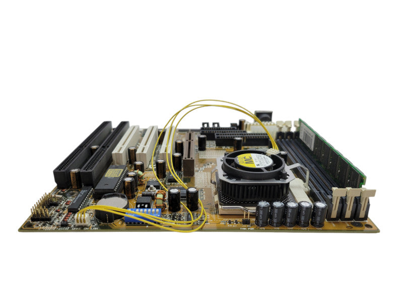 Intel Pentium MMX @ 233MHz Gigabyte GA-5AA 32MB RAM %
