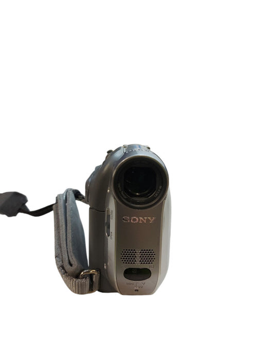 Sony Handycam DCR-HC21 Mini DV Camcorder PARTS ONLY NO BATTERY