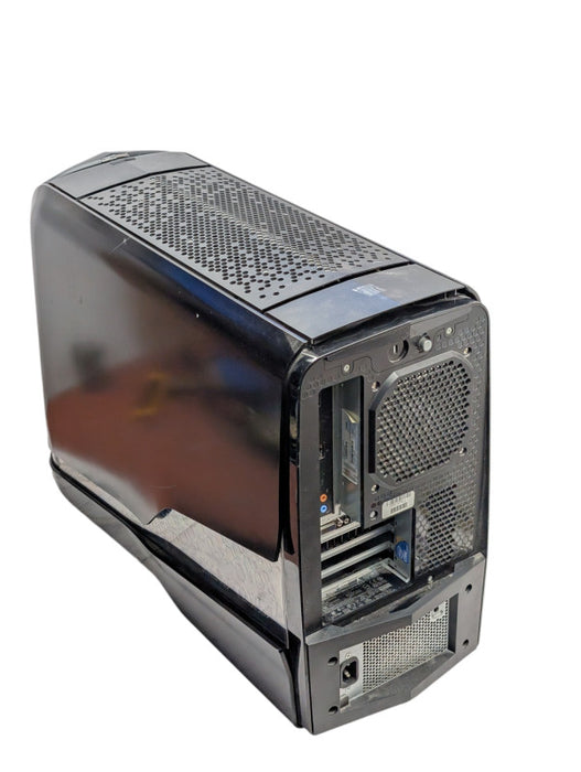 DELL Alienware R1 Tower Gaming PC PLEASE REA D  -