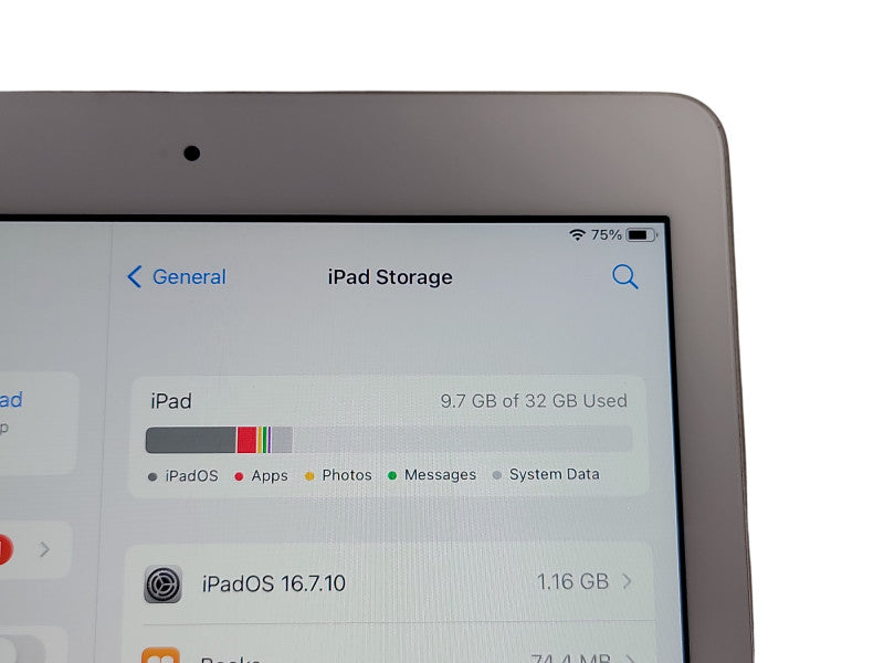 Apple iPad 5th Gen - 32GB - Gold [A1822] (