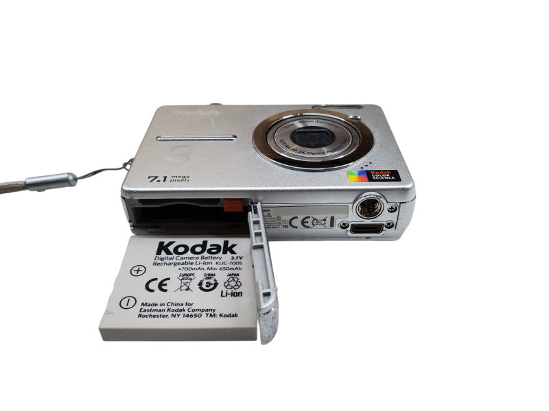 Kodak EasyShare C763 | 7.1MP Digital Camera + Battery